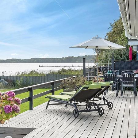 Munkebo Eksklusiv Feriebolig Med Panoramaudsigtヴィラ エクステリア 写真